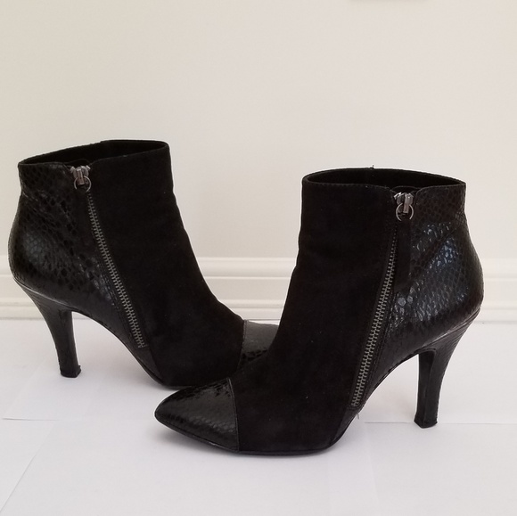 Sofft Shoes - Sofft Ankle Booties Black Suede Leather Size 7.5 M